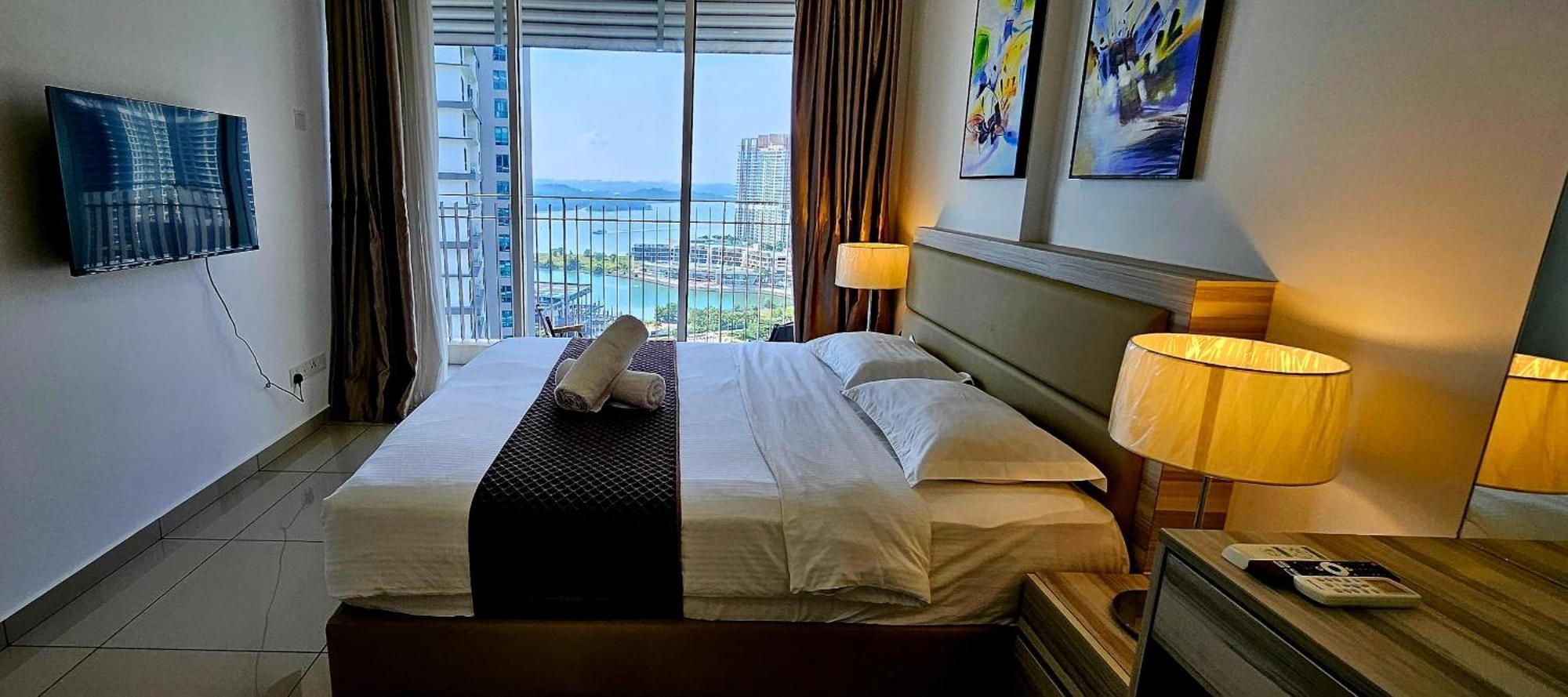 Hostahome Suites At Encorp Marina, Mins To Legoland Malaysia ヌサジャヤ エクステリア 写真