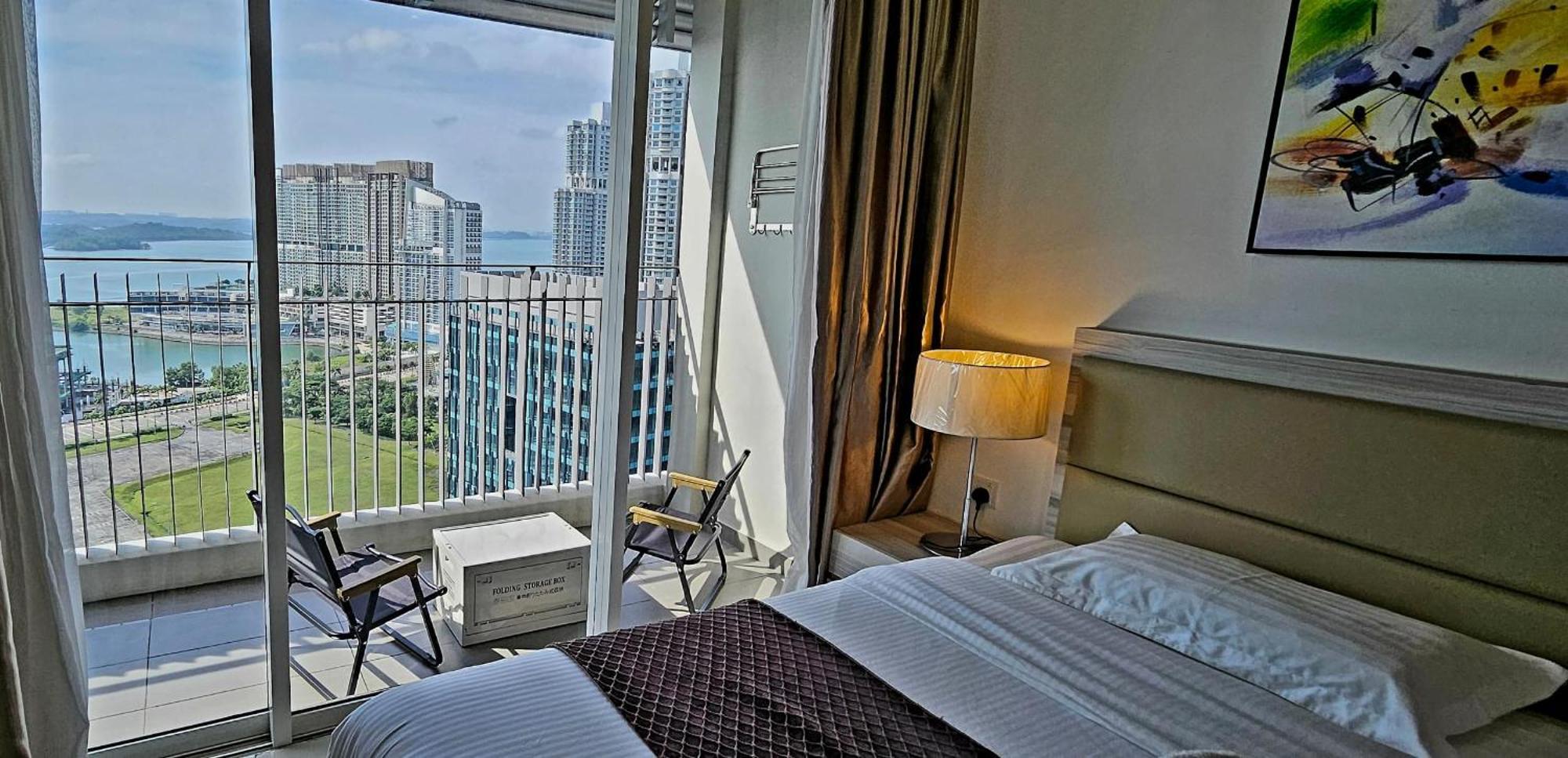 Hostahome Suites At Encorp Marina, Mins To Legoland Malaysia ヌサジャヤ エクステリア 写真
