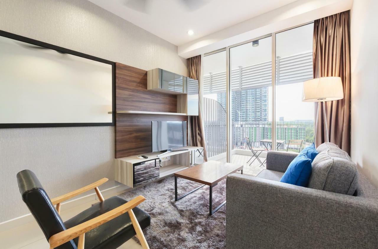 Hostahome Suites At Encorp Marina, Mins To Legoland Malaysia ヌサジャヤ エクステリア 写真