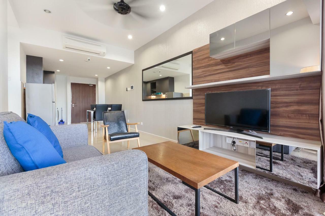 Hostahome Suites At Encorp Marina, Mins To Legoland Malaysia ヌサジャヤ エクステリア 写真